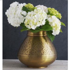 Jarrón de Plantas y Flores Dorado Hecho a Mano, Diseño Personalizado, Ideal para Decoración del Hogar, Decoración Interior y Diseño Artesanal - Product Image 2