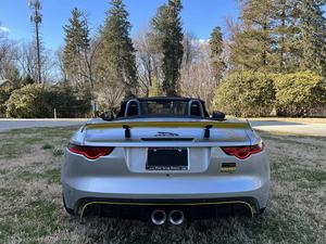 Jagu-ar F-Type 400 Sport AWD Convertible 2018 de uso limpio y certificado - Product Image 3