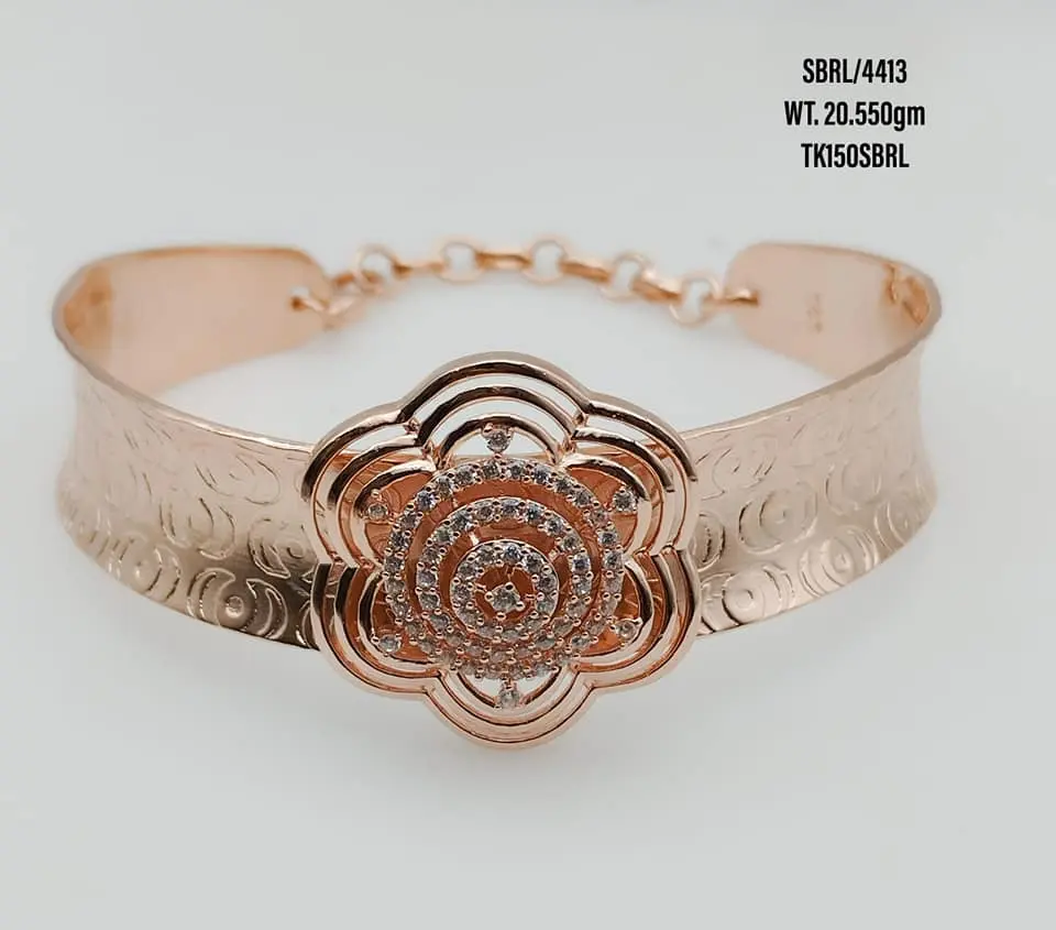 Mode Merek Terkenal Berkilau Kubik Zirkon Perak Warna Rose Gold Gelang Cuff Terbuka Gelang untuk Wanita CZ Perhiasan Hadiah