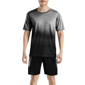 2025 été hommes marque vêtements nouveaux ensembles de shorts décontractés avec imprimé solide à manches courtes T-shirt solide survêtement 2 pièces ensemble - Product Image 4