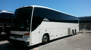 2019 2020 2021 Best Sale Used Se-traa S417 Co ach Bus with 57 Leather Seats Rear Camera Left Steering - Product Image 4