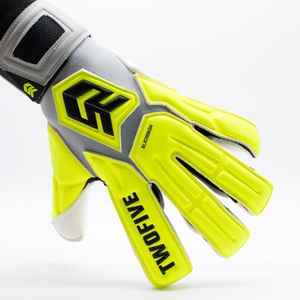 Guantes de portero de cuero de diseño personalizado naranja neón completo con agarre de látex material de goma de rendimiento de alta visibilidad marca SP - Product Image 2