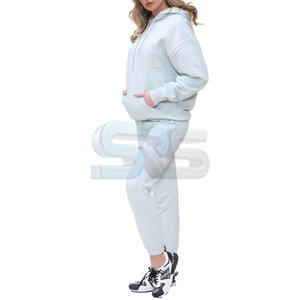 Survêtement pour femmes Combinaison de jogging en coton et polyester Deux pièces Sweat à capuche et pantalon surdimensionnés Mode d'été confortable de haute qualité - Product Image 6