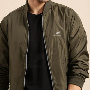 Blouson d'hiver en toile léger, élégant et respirant avec logo frontal, qualité supérieure, best-seller, pour homme, à capuche - Product Image 2
