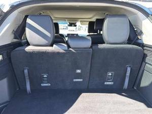 Mazda CX-90 3.3 Turbo Premium 4dr SUV AWD (3.3L 6 cilindros Turbo gasolina/eléctrico híbrido suave 8A) usado premium 2024 - Product Image 5