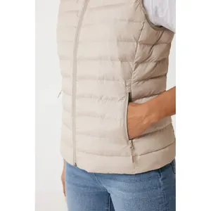 Meru IQONIQ Recycled Vest Sustainable Merchandising Wearable <b>Blanket</b> - Product Image 6