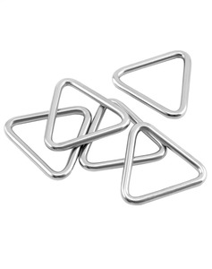 Rond de serviette en triangle argenté Accessoire de décoration de table élégant pour la maison, le mariage et la fête Design géométrique et moderne élégant - Product Image 2