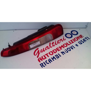 ไฟท้ายขวาสำหรับรถฟอร์ด ซี-แม็กซ์ ซีรีส์ 1347454 (03>07) - Product Image 1