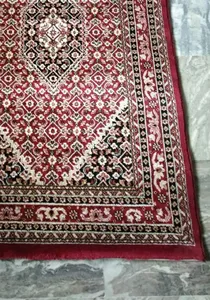 Tapis de luxe brodé à la main de qualité exportée fabriqué en pur coton pour exportateur et fournisseur mondial - Product Image 3