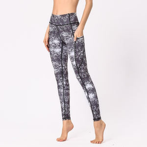 OEM venta al por mayor sublimación gimnasio yoga ropa Yoga pantalones legging mujer ropa fitness señoras entrenamiento compresión medias Pantalones - Product Image 4