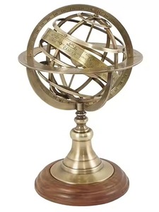 Esfera armilar de latón pulido Instrumento astronómico decorativo Escultura de globo celestial para estudio y decoración del hogar - Product Image 3