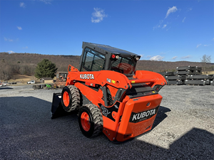 รถตักล้อยาง Kubota SSV65 ปี 2022 พร้อมน้ำหนักบรรทุก 9 ตัน เครื่องยนต์กำลัง 55 กิโลวัตต์ และชุดเกียร์ - Product Image 4
