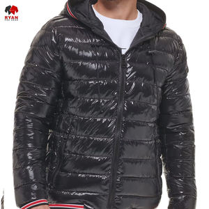 Blouson matelassé pour homme de haute qualité avec un design esthétique hivernal raffiné, couleurs unies, tailles plus grandes - Product Image 1