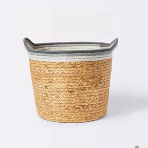 Panier en jacinthe d'eau avec bordure en coton de différentes couleurs, panier de rangement fait main, vente en gros, écologique, fabriqué au Vietnam - Product Image 1