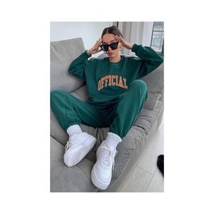 คอลเลคชั่นใหม่ชุดวอร์มผู้หญิงขนาดใหญ่และสีเปื้อน - Product Image 1