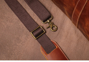 Sac de voyage pliable en cuir véritable, fermeture éclair, durable, marron, avec poignée cousue main - Product Image 3