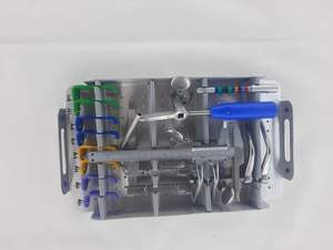 Instrumentos médicos de microcirugía Spine Black Belt ACD Cervical Lumbar Retractor Set Caja de aluminio de acero inoxidable CE ISO - Product Image 4