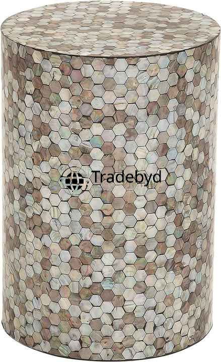 Available in different Colors