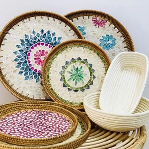 Plateau de vadrouille élégant avec bord métallique idéal pour la décoration de maison de luxe et la présentation de cadeaux - Product Image 5