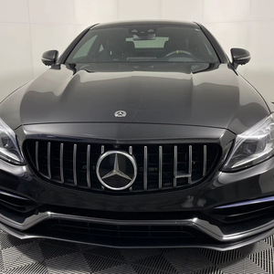 ใช้เครื่องยนต์ AMG C63 Coupe Twin-Turbo V8 - Product Image 1