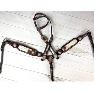 Cale de cheval et cuirasse avec cuir de qualité supérieure - Product Image 1