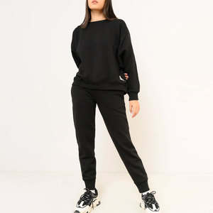 Sweat-shirt femme à capuche tendance tissu tricoté couleur personnalisée avec badge pour les voyages de rue automne/hiver - Product Image 1