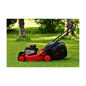 Hon-da ที่ประหยัดน้ำมันเครื่องตัดหญ้า190cc มาพร้อมกับล้อที่แข็งแกร่งและการปรับความสูง - Product Image 1