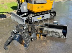 Livraison gratuite CFG QK18R EPA approuvé CE 1.2 tonnes 13.5HP mini pelle Eaton noyau de cylindre hydraulique moteur pompe boîte de vitesses PLC - Product Image 5