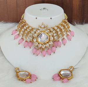 Ensemble de collier en perles Kundan pour femmes, parfait pour les mariages, les tenues de soirée, les célébrations festives, ensemble de collier traditionnel indien - Product Image 2