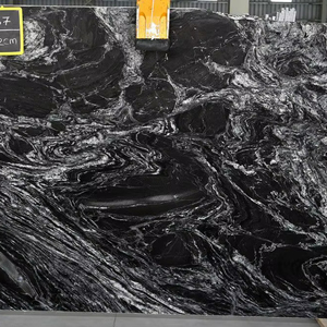 Losas de granito Black Forest para encimeras - Product Image 1