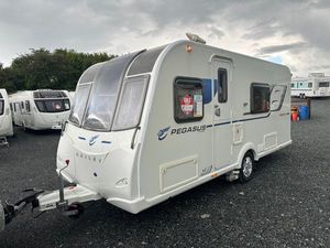 Listo para la exportación Totalmente equipado Camper móvil Rv Camping Pequeño Rvs Mini caravana Remolque de lágrima asequible - Product Image 6