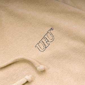 เสื้อฮู้ดผ้าเทอร์รี่คอตตอน 100% ปรับแต่งได้ [UDS-HD-101-BG] ลายปักกราฟิกพร้อมซิป ดีไซน์ล้ำสมัย - Product Image 3