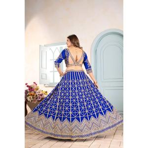 ชุดเลเฮนกาโชลีสำหรับผู้หญิงคุณภาพดีที่สุดแบบขายส่ง ลายพิมพ์อินเดียแบบดั้งเดิม ทรงเอไลน์ยาวถึงพื้น เป็นมิตรกับสิ่งแวดล้อม พร้อมงานปัก - Product Image 4