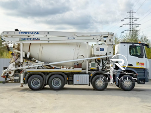 Camion Betoniera con Pompa Mercedes-Benz Arocs 3743 Bianco 8x4 con Braccio Telescopico e Elevato Momento di Carico - Product Image 5