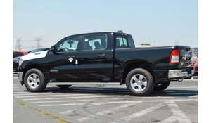 PICKUP 2023-2024, Motor de 4.5L de Aspiración Natural, Caja de Cambios Automática, Tracción en las Cuatro Ruedas, Volante a la Izquierda, Asientos de Cuero, Neumáticos R18, Sedán, Euro IV - Product Image 3