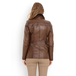 Veste de moto en cuir véritable personnalisé de haute qualité pour femmes, coupe-vent marron avec fermeture éclair et doublure en satin à col montant - Product Image 6