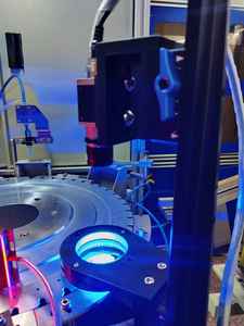 Vizsort Mini Máquina clasificadora óptica Tornillos Pernos Caja de cambios Cojinete Núcleo Control de calidad Planta de fabricación Máquina basada en visión - Product Image 4