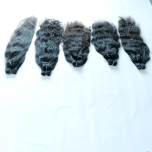 Vente en gros d'extensions de cheveux humains naturels ondulés indiens à cuticule alignée, tissage à double trame, traitement chimique - Product Image 2