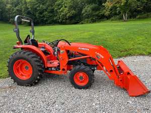 Haute qualité utilisé pour Kubota L4701 80HP tracteur à vendre avec composants de base pompe moteur boîte de vitesses - Product Image 3