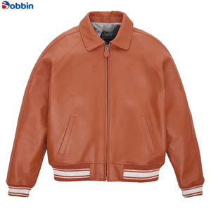 Chaquetas Varsity Estilo Letterman Personalizadas de Alta Calidad para Hombre, Tela Satinada, Mangas de Cuero Genuino, Incluye Capucha para Invierno - Product Image 4