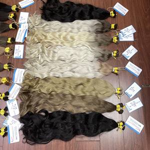 Cabello humano al por mayor Cabello a granel Calidad de lujo Fábrica Rubio a granel Sombra caliente Onda natural Cabello vietnamita - Product Image 4