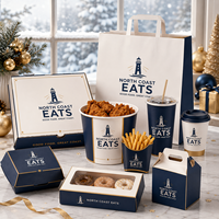 Ensemble d'emballages alimentaires personnalisés AT PACK avec sacs en papier, boîtes à pizza, boîtes à hamburgers, seaux à poulet et contenants à emporter