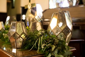 Bougeoir de lanterne de terrarium en verre fait à la main de haute sur demande pour la décoration à la maison disponible à prix abordable - Product Image 6