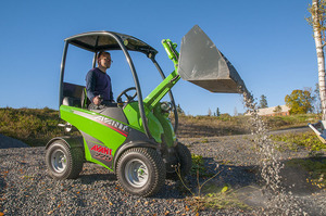 Chargeur sur pneus articulé multifonctionnel super compact Capacité de 350 kg Moteur à essence 25 CV Matériel de jardinage Pompe Kohler EFI - Product Image 6