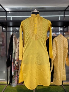 Nouvelle collection de saris en soie de créateur, spéciaux pour Karva Chauth et les occasions de fête, avec impression sur soie, style formel - Product Image 6