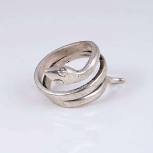 Unique Design <b>Gothic</b> Snake <b>Ring</b> Boho Brass Band for Women Silver Plated Animal Serpent Wrap Spiral Jewelry for Wholesale OEM ODM - Product Image 4