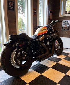 Harleys Davidson มอเตอร์ไซด์ที่มีดีไซน์เพรียวบางเครื่องยนต์ทรงพลังและประสบการณ์การขับขี่ที่ดีที่สุดสำหรับการซื้อ - Product Image 3