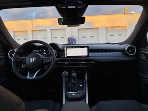 Modelo Mejor Calificado Verde 2024 Alfa-Romeo Tonale TI - Product Image 6