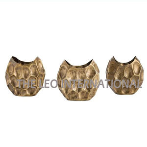 Aluminum Metal <b>Unique</b> Shape Silver Plated <b>Vases</b> Handmade Modern Fancy Style Home Accent Decorative Flower <b>Vase</b> - Product Image 3