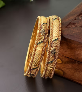 เครื่องประดับทองเหลืองสำหรับวัดโบราณเหล่านี้มีหินสีแดงทับทิมและลวดลายเทพเจ้าจำหน่ายในราคาขายส่ง - Product Image 5